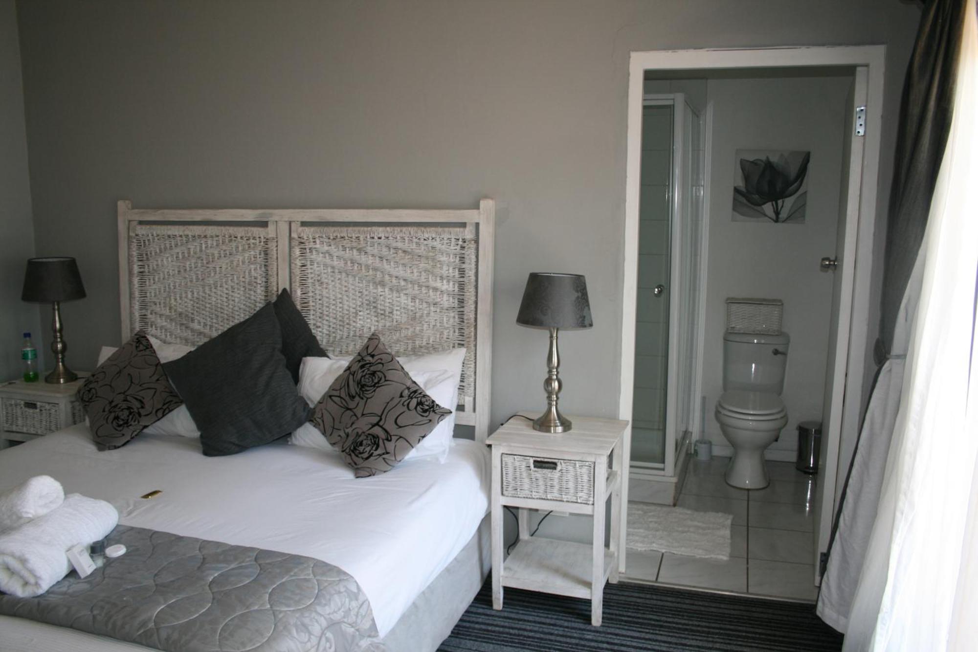 Indigo Moon Guesthouse Lichtenburg Room photo