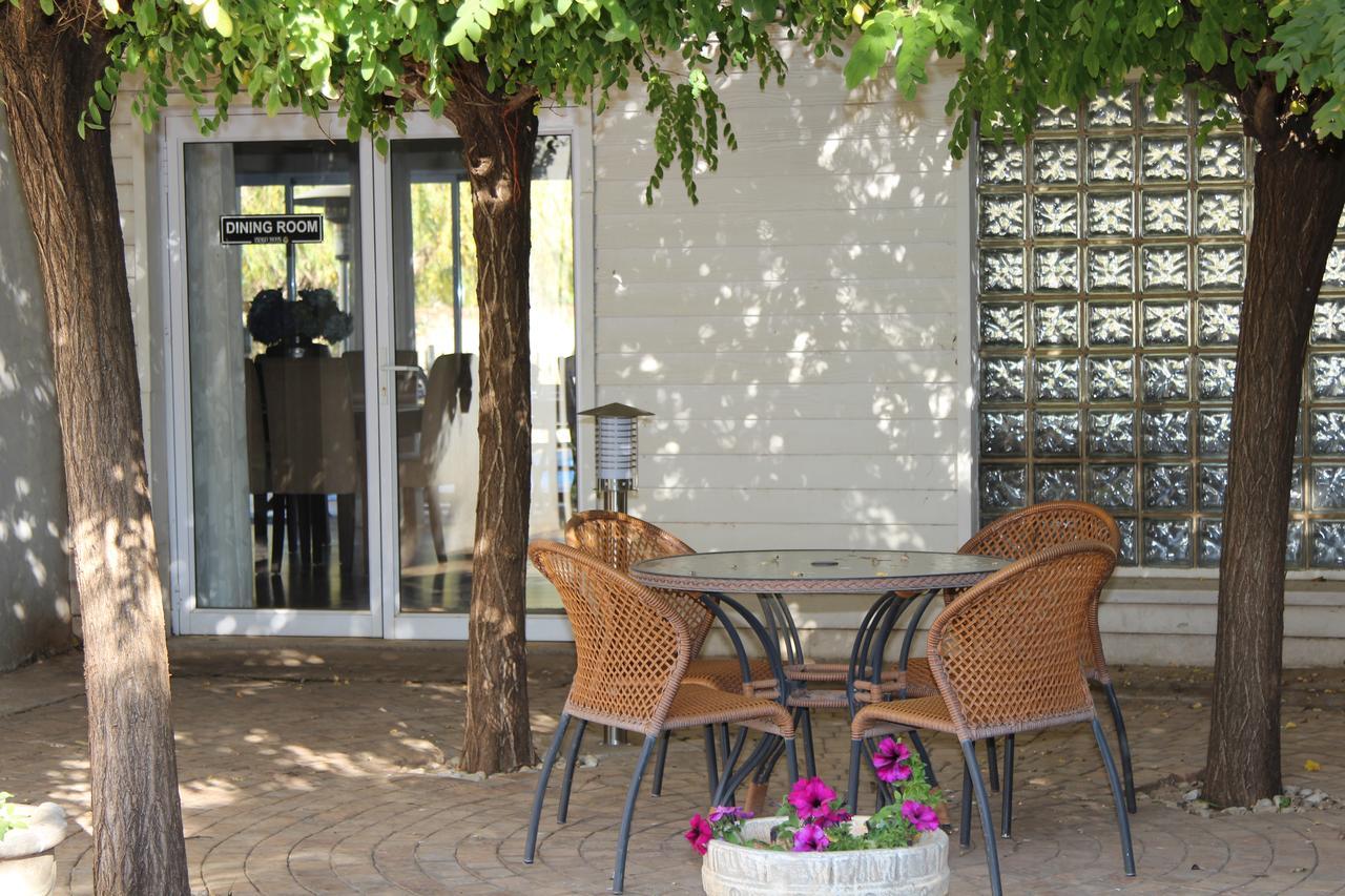 Indigo Moon Guesthouse Lichtenburg Exterior photo